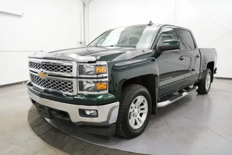 Another view of 2015 Chevrolet Silverado 1500 LT for sale in Chillicothe, OH at Chillicothe Truck