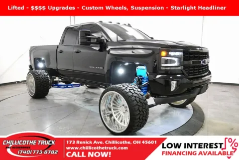 Black 2019 Chevrolet Silverado 1500 LD LT for sale in Chillicothe, OH