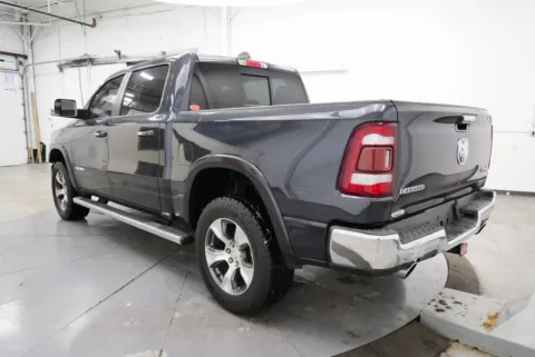 More photos of 2019 Ram 1500 Laramie at Chillicothe Truck, OH
