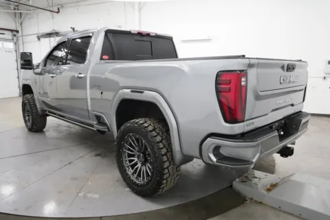 More photos of 2024 GMC Sierra 3500HD Denali Ultimate at Chillicothe Truck, OH