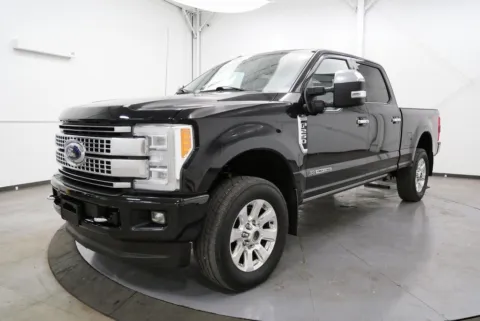 Another view of 2017 Ford F-250SD Platinum for sale in Chillicothe, OH at Chillicothe Truck