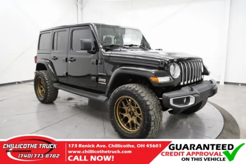 Black 2021 Jeep Wrangler Unlimited Sahara for sale in Chillicothe, OH