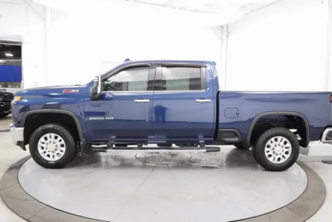 More photos of 2022 Chevrolet Silverado 2500HD LTZ at Chillicothe Truck, OH