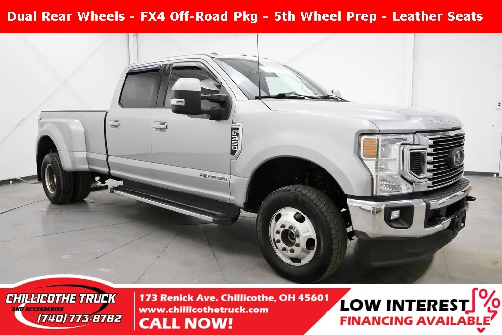 2021 Ford F-350 Super Duty Lariat's photo