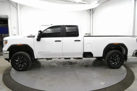 More photos of 2023 GMC Sierra 2500HD Pro at Chillicothe Truck, OH