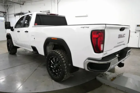 More photos of 2023 GMC Sierra 2500HD Pro at Chillicothe Truck, OH