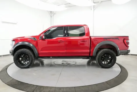 More photos of 2023 Ford F-150 Raptor at Chillicothe Truck, OH