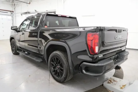 More photos of 2022 GMC Sierra 1500 Limited Elevation at Chillicothe Truck, OH