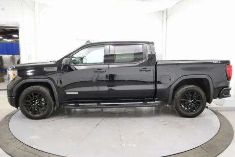 More photos of 2022 GMC Sierra 1500 Limited Elevation at Chillicothe Truck, OH