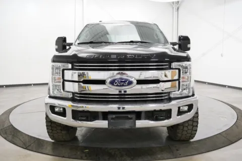 Photos of 2017 Ford F-250SD Lariat for sale in Chillicothe, OH at Chillicothe Truck