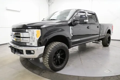 Another view of 2017 Ford F-250SD Lariat for sale in Chillicothe, OH at Chillicothe Truck