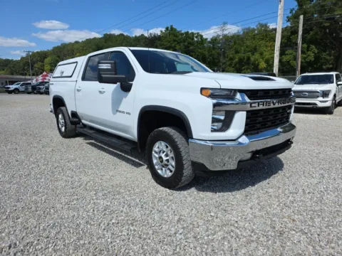 White 2023 Chevrolet Silverado 2500HD LT for sale in Chillicothe, OH