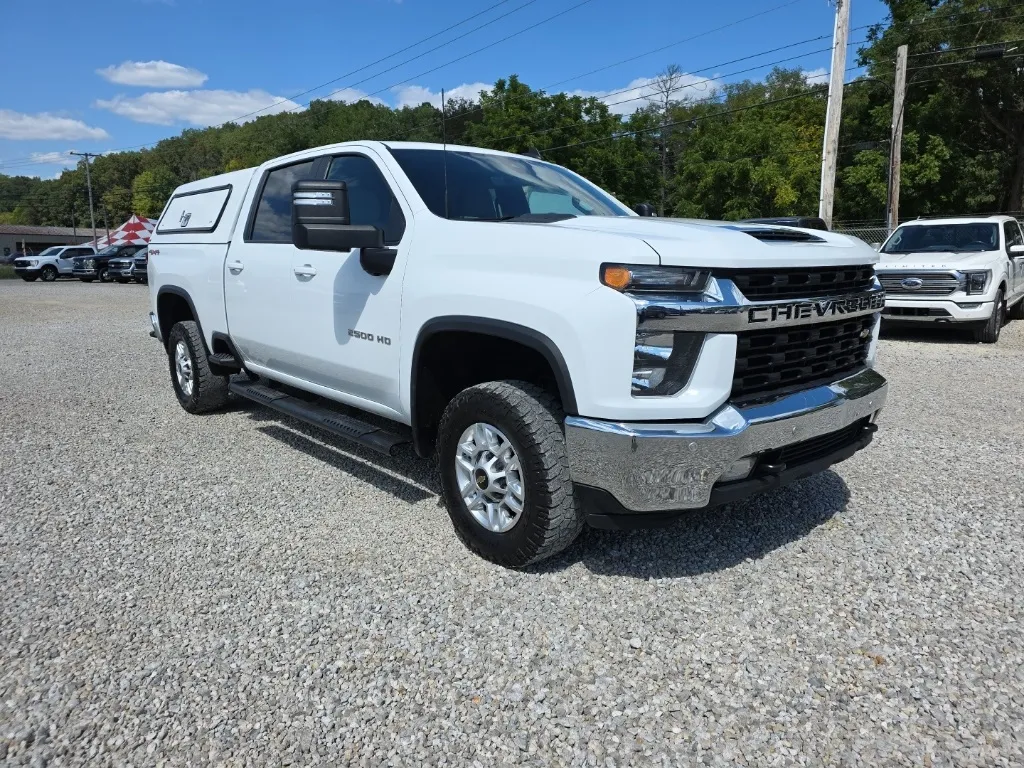 White 2023 Chevrolet Silverado 2500HD LT for sale in Chillicothe, OH