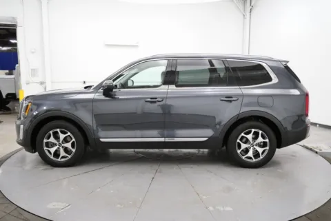 More photos of 2020 Kia Telluride EX at Chillicothe Truck, OH