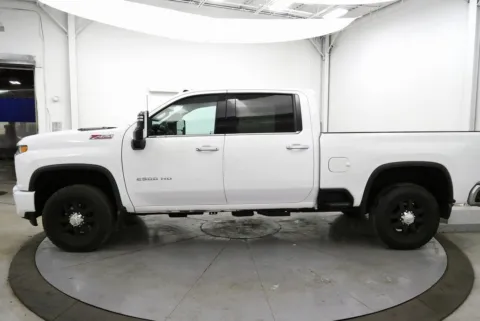 More photos of 2020 Chevrolet Silverado 2500HD LTZ at Chillicothe Truck, OH