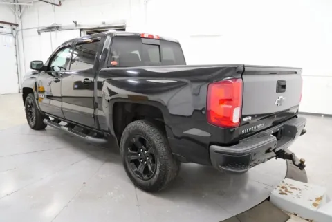 More photos of 2017 Chevrolet Silverado 1500 LTZ at Chillicothe Truck, OH