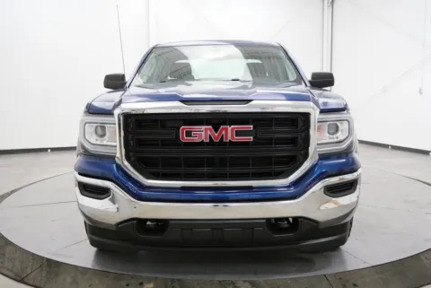 Photos of 2018 GMC Sierra 1500 for sale in Chillicothe, OH at Chillicothe Truck