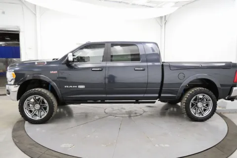 More photos of 2022 Ram 2500 Longhorn at Chillicothe Truck, OH