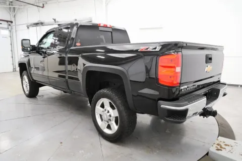 More photos of 2017 Chevrolet Silverado 2500HD LT at Chillicothe Truck, OH