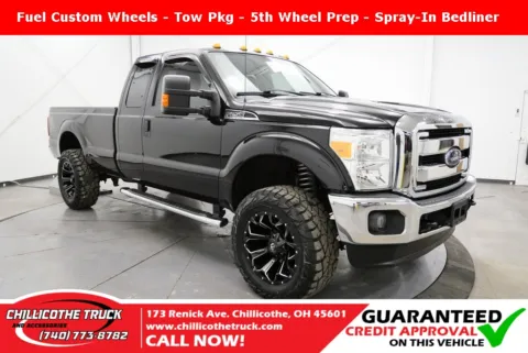 Black 2016 Ford F-250SD XLT for sale in Chillicothe, OH