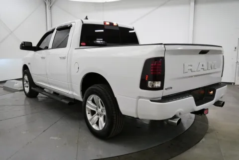 More photos of 2018 Ram 1500 Sport at Chillicothe Truck, OH