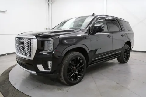 Another view of 2022 GMC Yukon Denali for sale in Chillicothe, OH at Chillicothe Truck