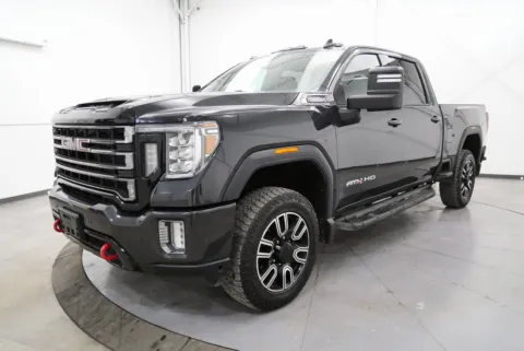 Another view of 2020 GMC Sierra 2500HD AT4 for sale in Chillicothe, OH at Chillicothe Truck