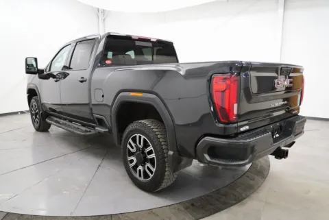 More photos of 2020 GMC Sierra 2500HD AT4 at Chillicothe Truck, OH