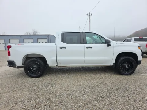 More photos of 2022 Chevrolet Silverado 1500 WT at Chillicothe Truck, OH