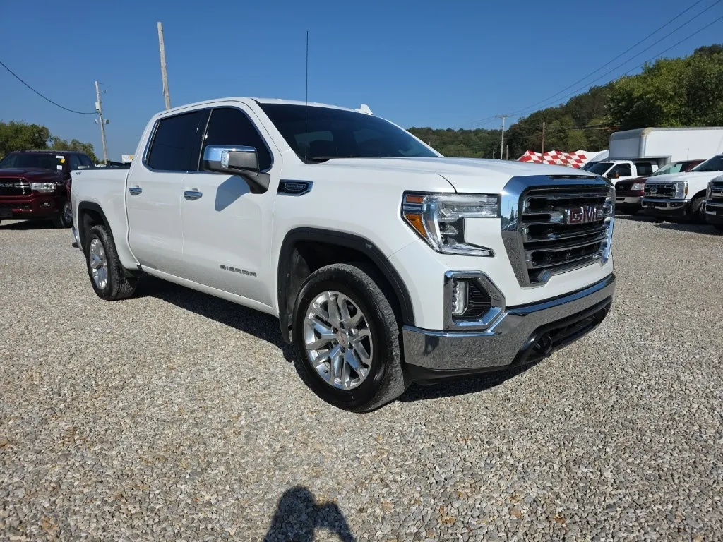 White 2020 GMC Sierra 1500 SLT for sale in Chillicothe, OH