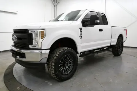Another view of 2019 Ford F-250SD XL for sale in Chillicothe, OH at Chillicothe Truck