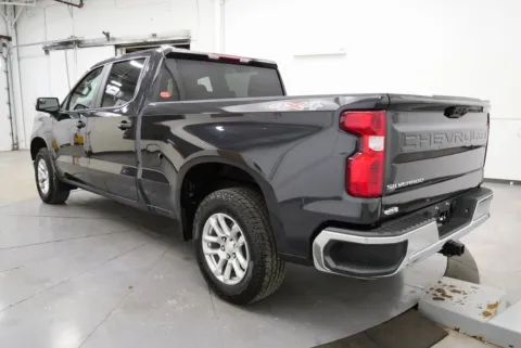 More photos of 2023 Chevrolet Silverado 1500 LT at Chillicothe Truck, OH