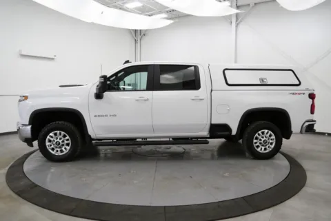 More photos of 2023 Chevrolet Silverado 2500HD LT at Chillicothe Truck, OH