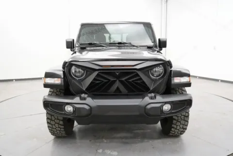 Photos of 2021 Jeep Gladiator Willys for sale in Chillicothe, OH at Chillicothe Truck