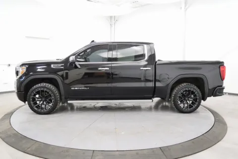 More photos of 2019 GMC Sierra 1500 Denali at Chillicothe Truck, OH