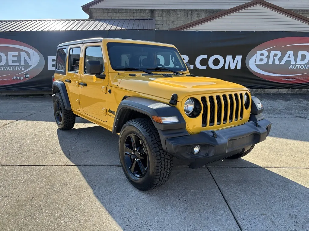 Yellow 2021 Jeep Wrangler Unlimited Sport Altitude for sale in Chillicothe, OH