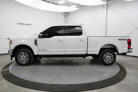 More photos of 2021 Ford F-250SD Lariat at Chillicothe Truck, OH