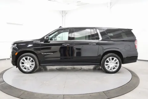 More photos of 2021 Chevrolet Suburban High Country at Chillicothe Truck, OH