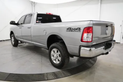 More photos of 2022 Ram 2500 Big Horn at Chillicothe Truck, OH