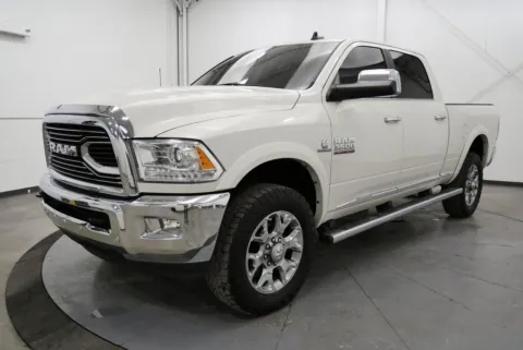 Another view of 2017 Ram 3500 Limited for sale in Chillicothe, OH at Chillicothe Truck