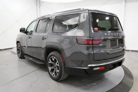More photos of 2024 Jeep Wagoneer Series III at Chillicothe Truck, OH