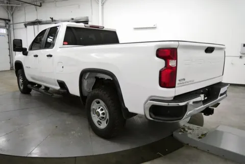 More photos of 2020 Chevrolet Silverado 2500HD Work Truck at Chillicothe Truck, OH