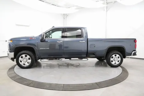 More photos of 2020 Chevrolet Silverado 3500HD LTZ at Chillicothe Truck, OH