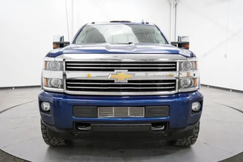 Photos of 2015 Chevrolet Silverado 2500HD High Country for sale in Chillicothe, OH at Chillicothe Truck