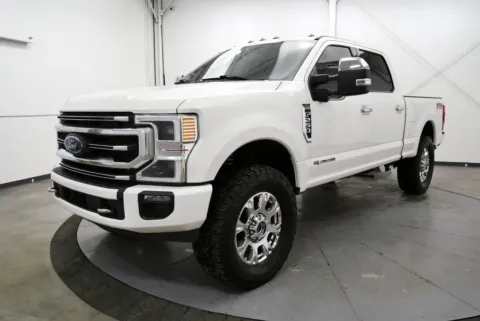 Another view of 2021 Ford F-250SD Platinum for sale in Chillicothe, OH at Chillicothe Truck