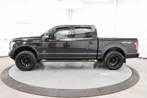 More photos of 2015 Ford F-150 Lariat at Chillicothe Truck, OH