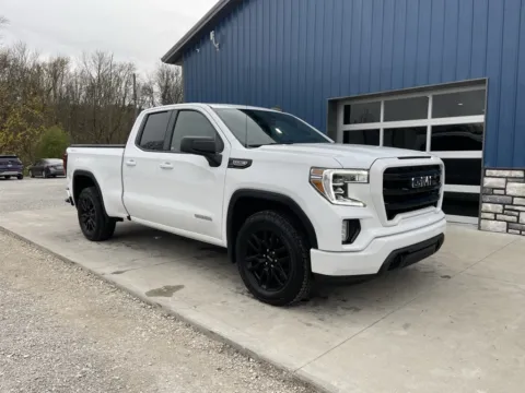 White 2022 GMC Sierra 1500 Limited Elevation for sale in Chillicothe, OH