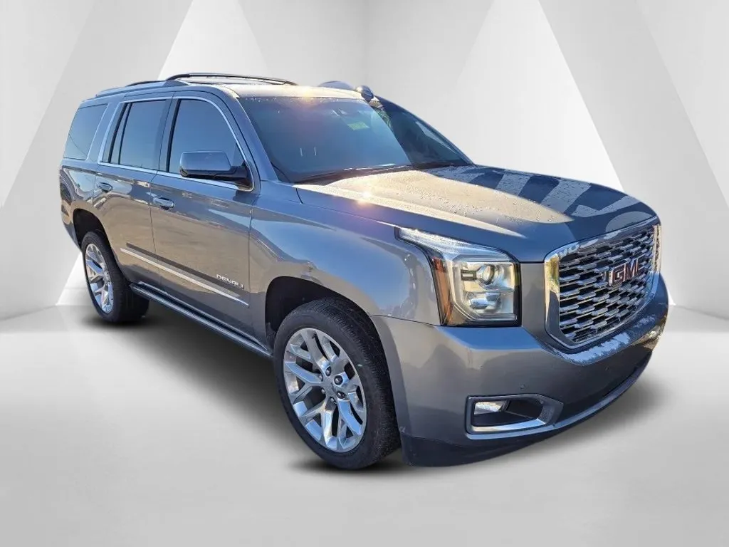 Gray 2019 GMC Yukon Denali for sale in Chillicothe, OH