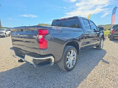 More photos of 2022 Chevrolet Silverado 1500 LTZ at Chillicothe Truck, OH