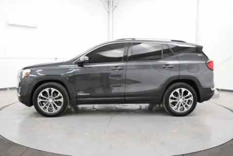 More photos of 2018 GMC Terrain SLT at Chillicothe Truck, OH